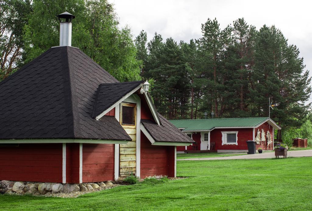 Kaamasen Kievari Kaamanen Exteriör bild