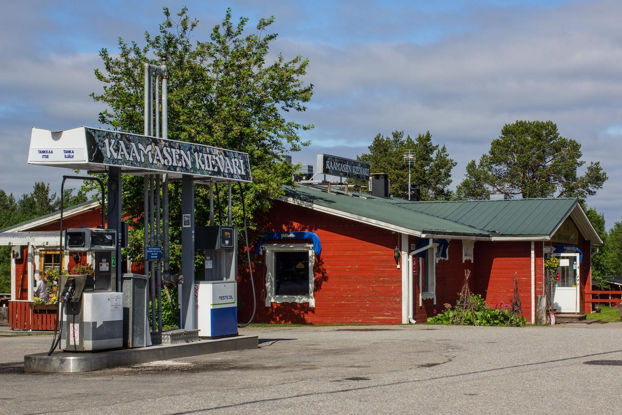 Kaamasen Kievari Kaamanen Exteriör bild